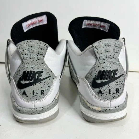 Men’s size 11 Nike Air Jordan 4 white cement retro og 2016 hype rare sneakers se